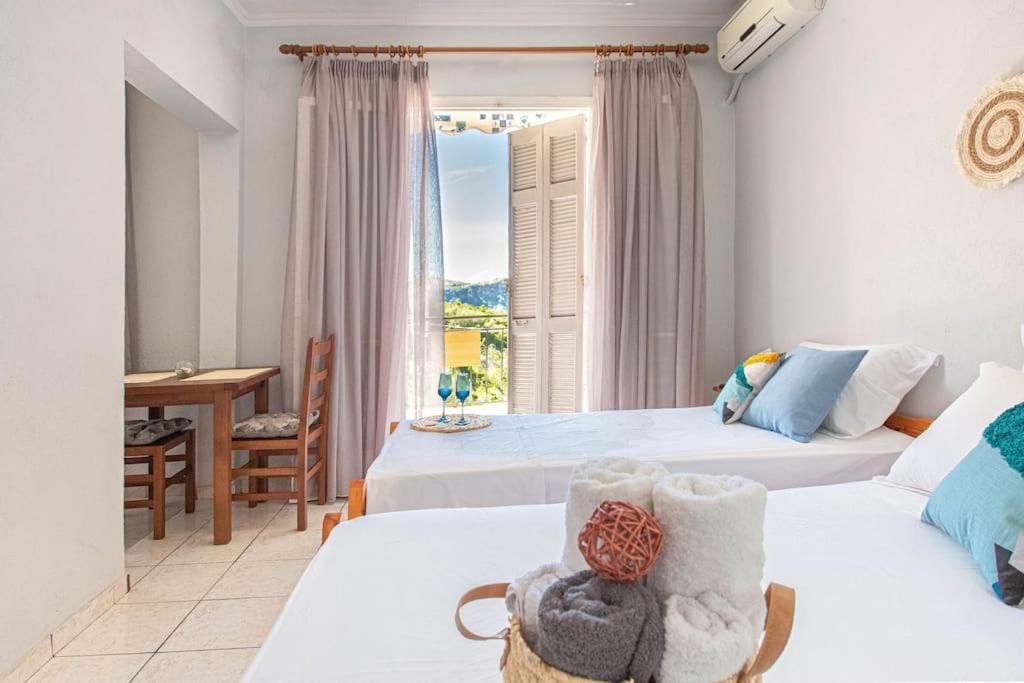 Apartament Blue Maraci 2 - Sea View, Kitchen, Beach Access Himara Zewnętrze zdjęcie