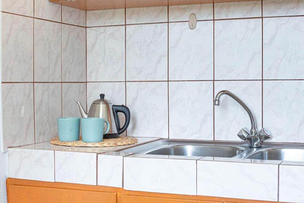 Apartament Blue Maraci 2 - Sea View, Kitchen, Beach Access Himara Zewnętrze zdjęcie