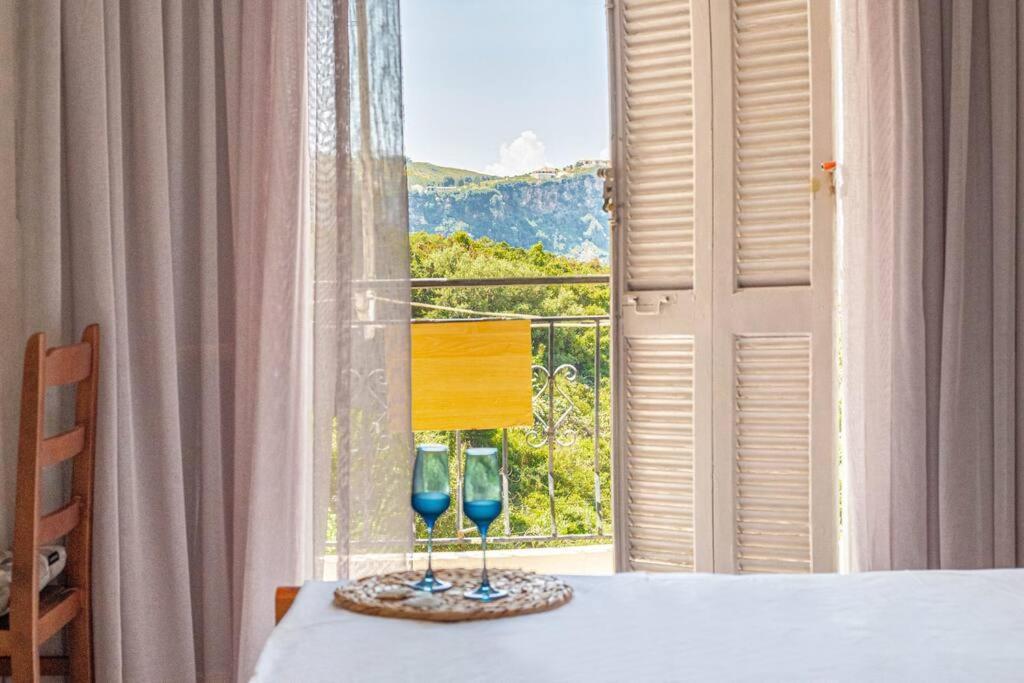 Apartament Blue Maraci 2 - Sea View, Kitchen, Beach Access Himara Zewnętrze zdjęcie